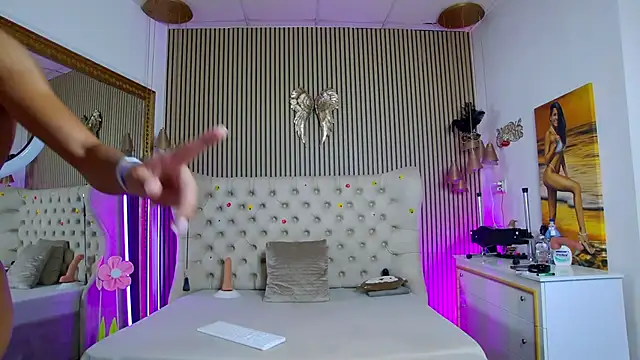 PlayfulShow
