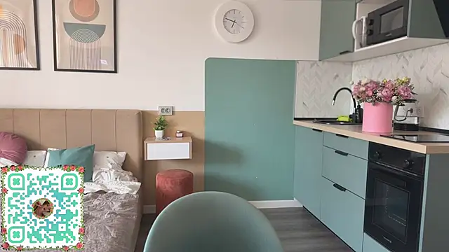 MonaBlisss live webcam show