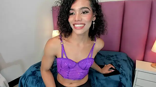 Model: AlexaBellanova