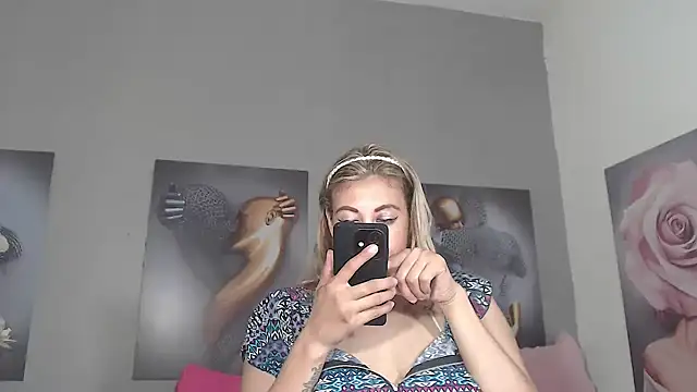 AntonellaBlanc webcam