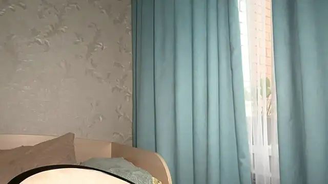 JessicaLowland webcam