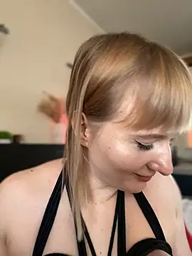 evybloom webcam