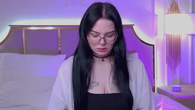 CindyMil live cam