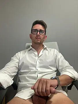 masterboss_ webcam