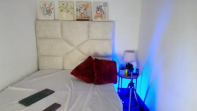 elizawiliamst webcam