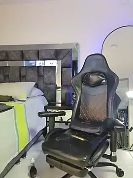 johnjaguar1_ webcam