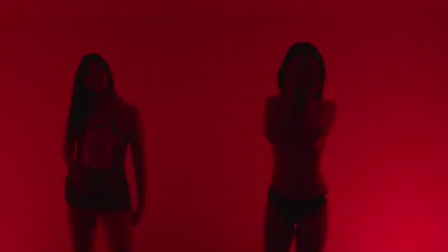 Velvet--girl live webcam show