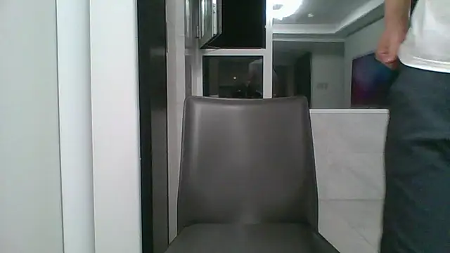 nole_china7 (Ask my age) - talk / fun / cum