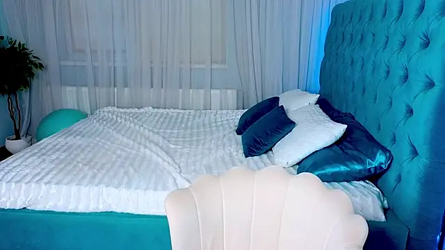 Helena_TVS live cam on StripChat