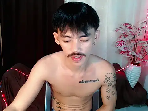 urhunky_boy webcam