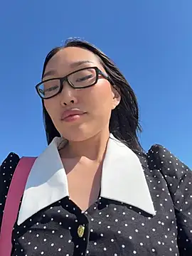 trytomakememoam webcam