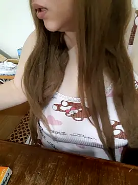 Madam_bezzzoul webcam