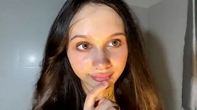 MayraLucarelli webcam