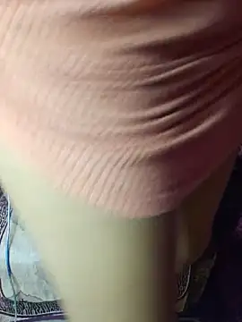Lusty-Dishuu webcam