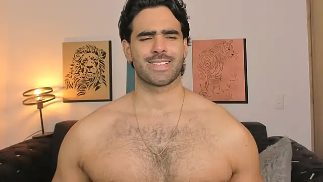 brad_martin (M young) - NAKED AND HARD DICK