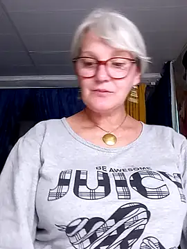 irinamaux live cam