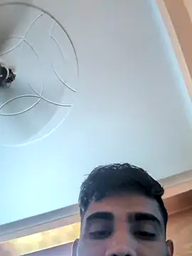 bisexual_yh live cam