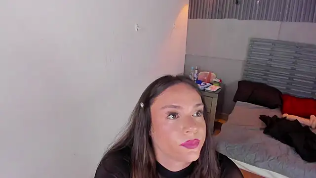 miasinclare - Miasinclare's free webcam - UK Sex Cams