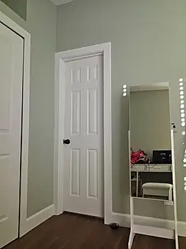 julimonroe live cam
