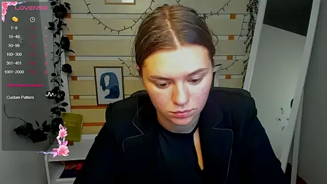 Josephine_Kiss webcam