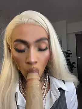 miss_tatiana_ live sex cam