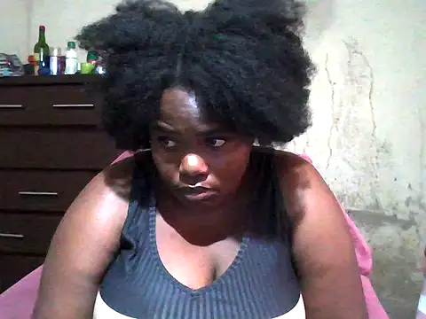sexybigboobz webcam