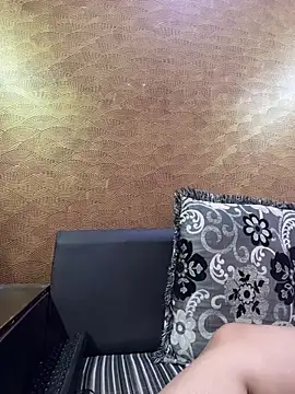Curvy_GX live cam on StripChat
