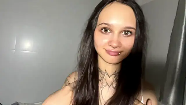 MayraLucarelli live webcam show