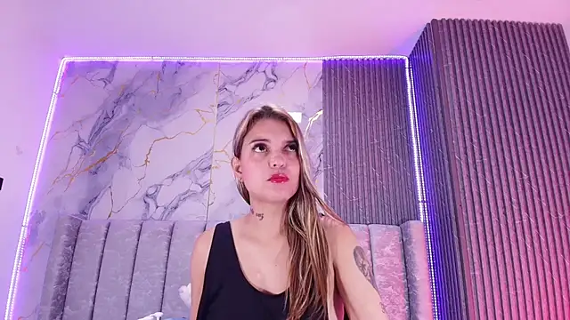 rubihops live webcam show