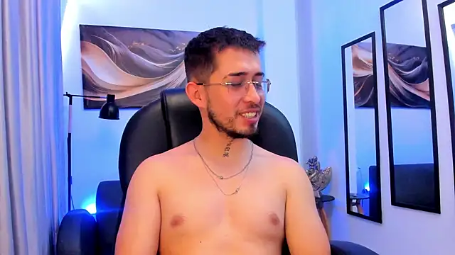 Tommas_Jhonson webcam