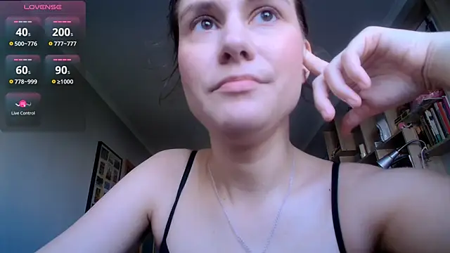 worsh1p_me live cam on StripChat