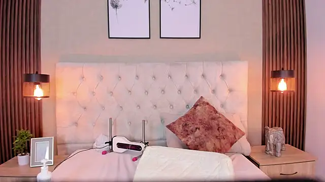 natasha_moreno webcam