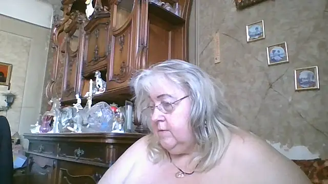 Lala-Love56 live cam on StripChat