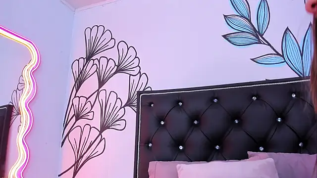 Sweet_Ariadna_ webcam