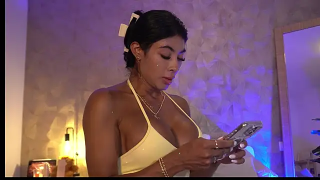 KalaBeckett_ live cam on StripChat