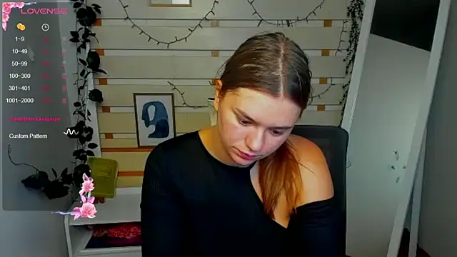 Josephine_Kiss webcam
