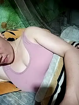 Eirlys-baby live webcam