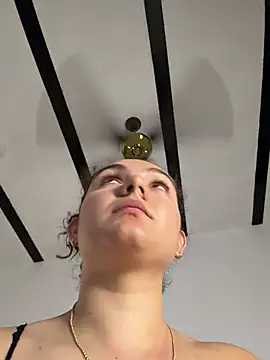 Eva_stark10
