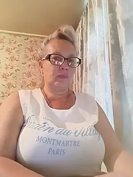 Cerd_Ayaz live cam on StripChat