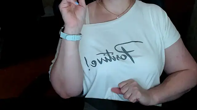 AlisaHot55 live cam on StripChat