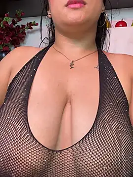 kalpanaaishaa (F young) - Nipples tweezers