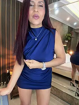 monicamoret (F milf) - Let’s see how fast I can ride this.