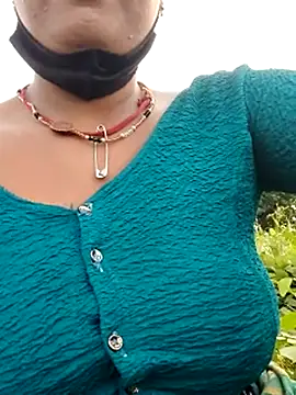 hey_ziya (F young) - Tip menu guys please