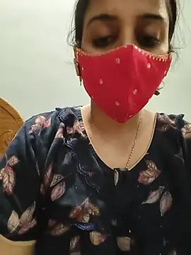 tamil_shalini (F milf) - Lips