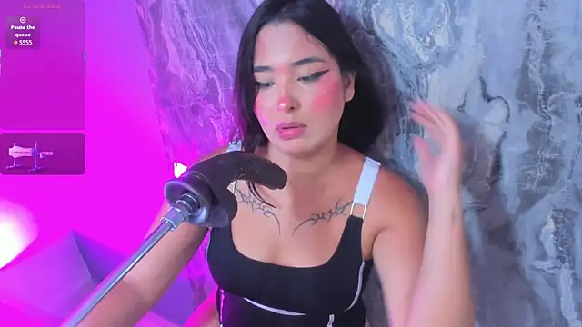 liz_foox (F teen) - control 1 min🎮 🔥: