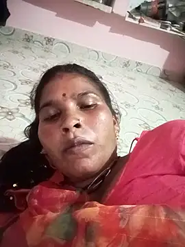 hotpoojakoli (F milf) - Family call