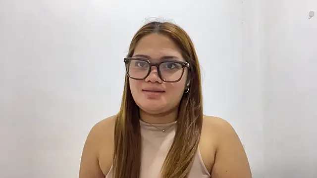 vikkidunemn (F teen) - Blow kisses to everyone 💋