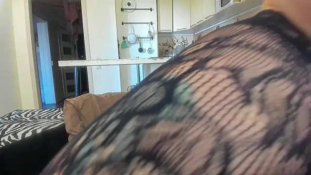 stacytigerr (F milf) - ride toy