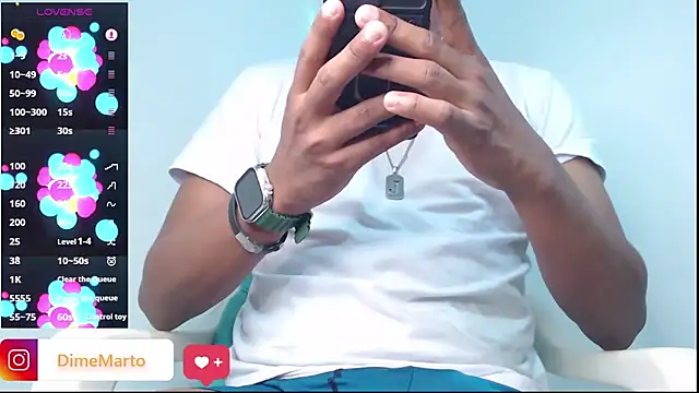 mike_black_22 live cam
