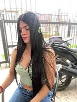 PamelaJonsom_ webcam